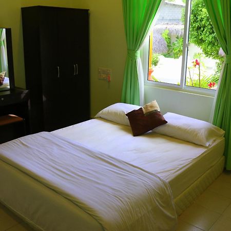 Ras Beach Inn Rasdhoo Esterno foto