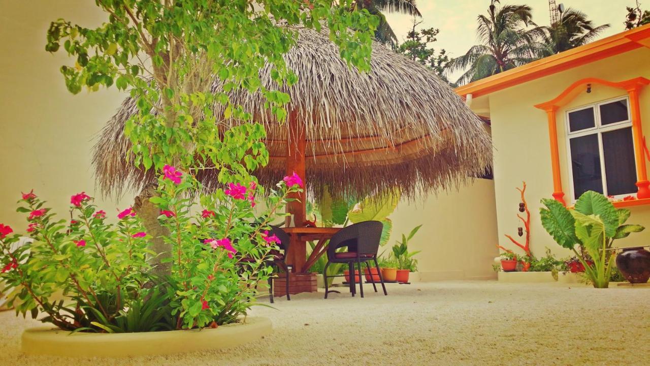 Ras Beach Inn Rasdhoo Esterno foto