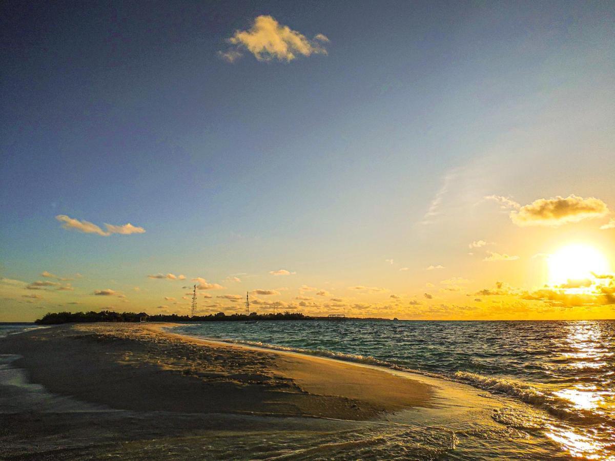 Ras Beach Inn Rasdhoo Esterno foto